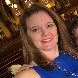 Meet your Posher, Cynthia